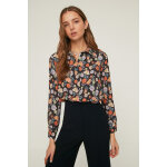 Chemise fleurie � manches boutonn�es