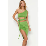 Crop top asymtrique et jupe drape taille haute - vert