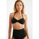 Haut de maillot avec n?ud � l'entre - bonnet
