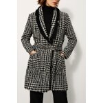 Manteau blanc et noir