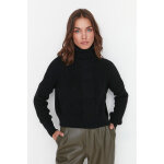 Pull court en maille �paisse et tress�e