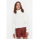 Pull court en maille �paisse et tress�e