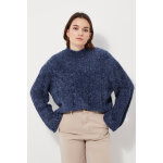 Pull doux � col chemin�e