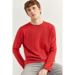Pull rouge chin