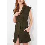 Robe  fermeture boutonne