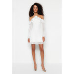 Robe fourreau ecru Robe fourreau ecru