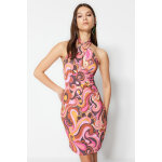Robe fourreau rose et marron Robe fourreau rose et marron