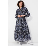 Robe longue � fermeture boutonn�e