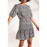 Robe patineuse noir et blanc Robe patineuse noir et blanc