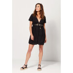 Robe trapze boutonne en broderie anglaise