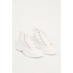 Tennis montantes en toile