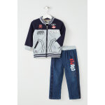 Veste et jean bleu et gris