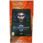 Starcraft ii: heart of the swarm ¿ extension pc, audio franais, stratgie temps rel, science - fiction, ...