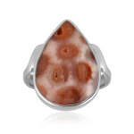Bague en argent et corail fossilis�