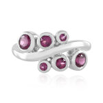 Bague en argent et grenat rhodolite (de melo) Bague en argent et grenat rhodolite (de melo)