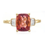 Bague en or et fluorite rouge (cirari)