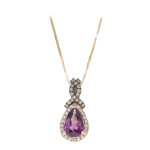 Collier en or et grenat rhodolite (cirari)