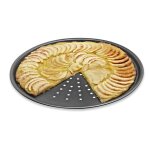 Moule à pizza ou à tarte perforé 37, 5 cm the baking experts Moule à pizza ou à tarte perforé 37, 5 cm the baking experts