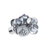 Gilbert pack de 16 crampons aluminium 15 et 18mm Gilbert pack de 16 crampons aluminium 15 et 18mm