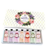 La savonnerie de nyons - coffret de 7 crèmes mains 30ml coffrets soin mains et ongles 210 ml unisex La savonnerie de nyons - coffret de 7 crèmes mains 30ml coffrets soin mains et ongles 210 ml unisex