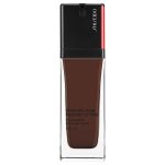 Shiseido synchro skin radiant lifting fond de teint 560 - obsidian Shiseido synchro skin radiant lifting fond de teint 560 - obsidian