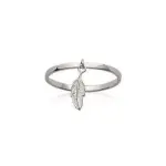 Bague femme en argent avec breloque plume