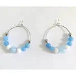 Boucles thalassa - créoles acier gris & perles d'aigue - marine et de calcédoine blanche Boucles thalassa - créoles acier gris & perles d'aigue - marine et de calcédoine blanche