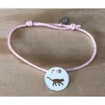 Bracelet chat debout en argent 925 & cordon couleur au choix - crateur cabanetchanque