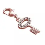 Breloque clé en plaqué or rose & swarovski - création zoé bijoux Breloque clé en plaqué or rose & swarovski - création zoé bijoux