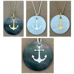 Collier femme et pendentif en nacre - ancre marine