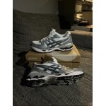 - asics gel - kayano 14 - bleu &amp blanc - taille 42 - -