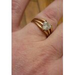 Bague plaque or avec pierre en c?ur maty