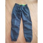 Bas de surv�tement adidas 7 / 8 ans
