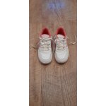 Baskets adidas fille t37 hoops