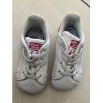 Baskets adidas stan smith taille 18
