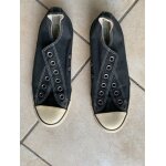 Baskets converses basses noir taille 39. Baskets converses basses noir taille 39.