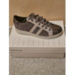 Baskets femme pointure 38 neuves  ; geox ;