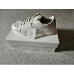 Baskets femme pointure 39 neuves  geox
