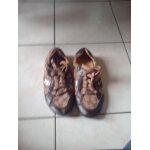 Baskets gucci taille 37 . .
