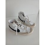 Baskets nike blazer mid '77 vintage white black - pointure 44
