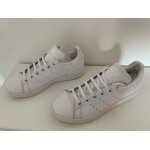 Basket  stan smith  blanches (taille 36 2 / 3)
