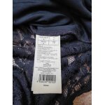 Très beau body bleu marine en dentelle - ouverture par des pressions - taille 36 collection pimkie Très beau body bleu marine en dentelle - ouverture par des pressions - taille 36 collection pimkie