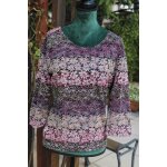 Beau t shirt burton neuf � fleurs de style dentelle dans des nuances de rose / grenat. taille �tiquet�e:2. ...