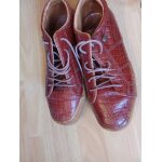 Trs belles chaussures superga cuir marron de qualit. t38