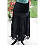 Belle jupe longue stella forest style jupon en soie noire rehausse de dentelle. modle doubl, fermeture ...