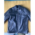Vends tr�s belle veste en cuir jack and jones.