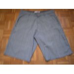 Bermuda gris ignes gris fonce jaune blanc bleu taille u. s 33 marque o'neill Bermuda gris ignes gris fonce jaune blanc bleu taille u. s 33 marque o'neill