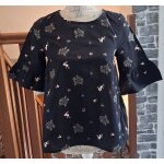 Blouse noire toute brod�e de fleurs