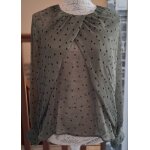 Blouse transparente kaki � pois avec les manches chauve - souris