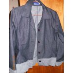 Blouson en jean blanche porte